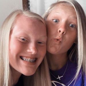 Meet your Posher, Sophia